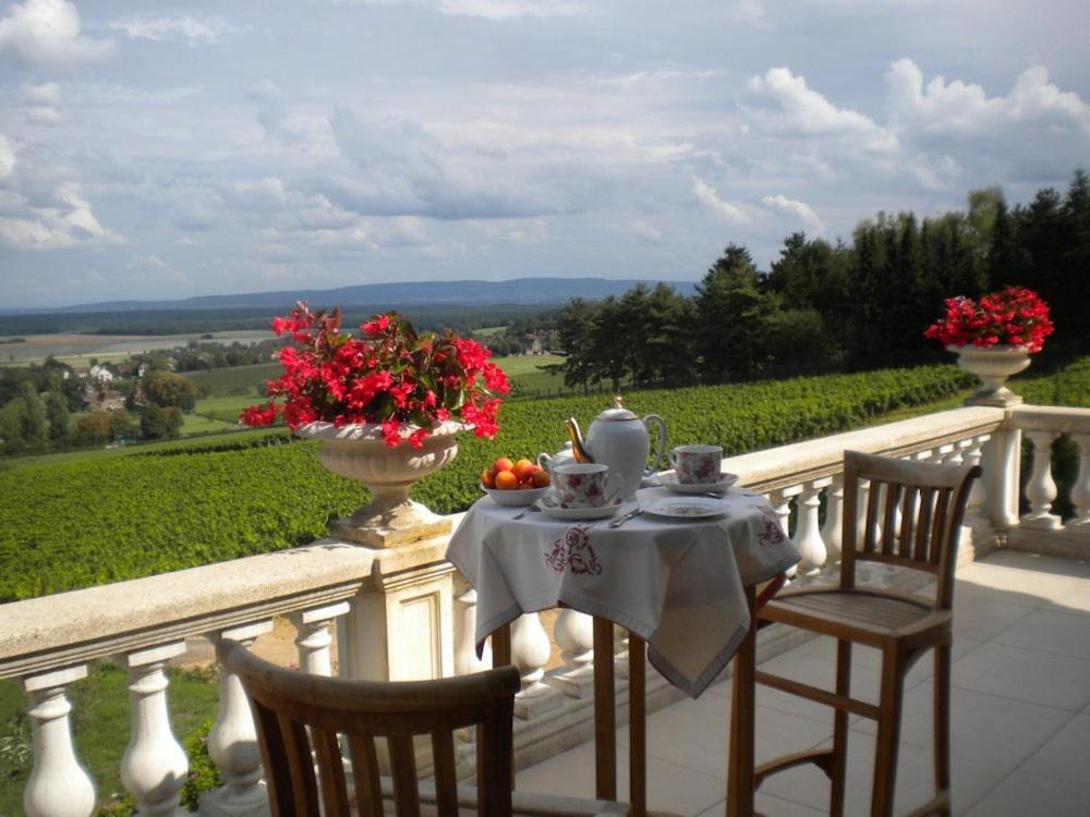 Le Mont Laurent Buxy Bagian luar foto
